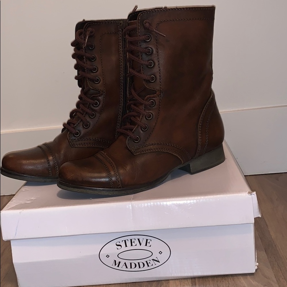 Steve Madden Troopa combat boots